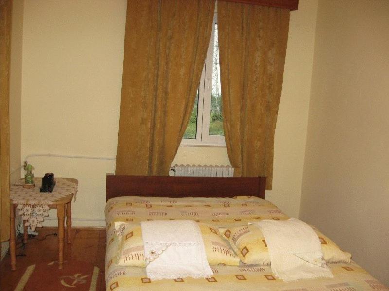 Lary Hostel Σουκεάβα Εξωτερικό φωτογραφία